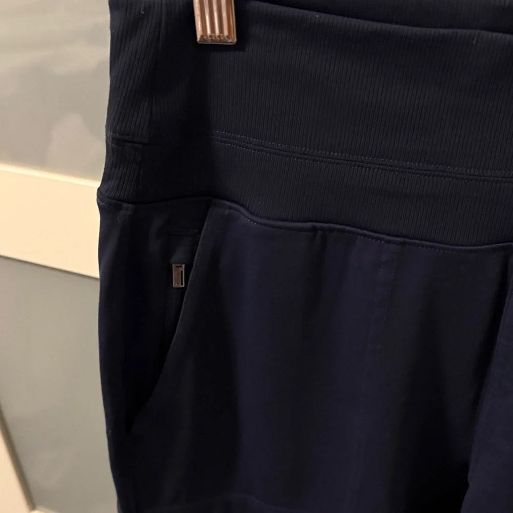 Venice high rise joggers - Picture 2 of 6